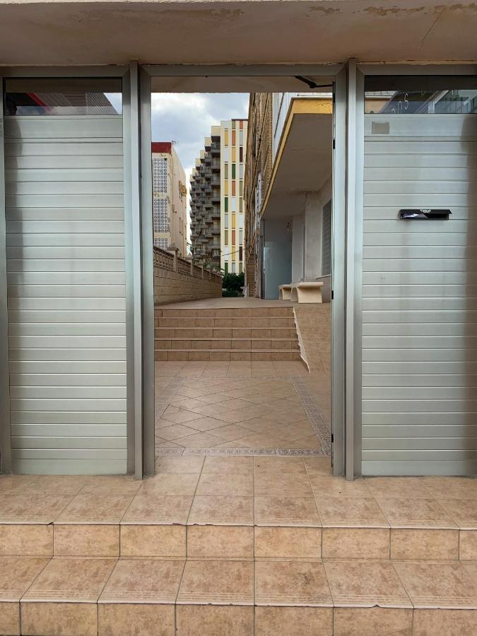 Apartamento Beatrix, Primera Linea, Con Aparcamiento Lägenhet Gandía Exteriör bild